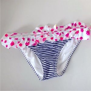 Victoria’s Secret Beach sexy bottoms